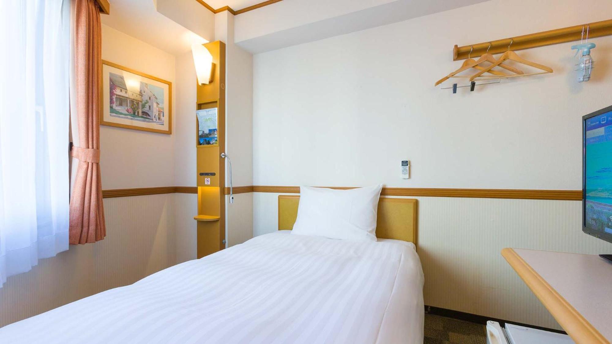 Toyoko Inn Okayama Eki Nishi Guchi Hiroba Pokój zdjęcie